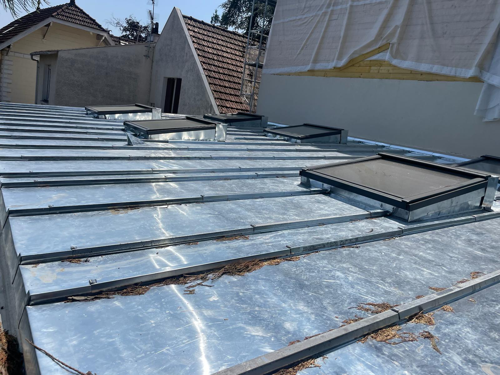 Pose de fenêtre de toit Bavent